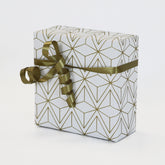 Jewel in White Gold Counter Roll